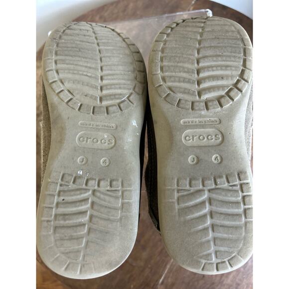 Crocs Santa Cruz II Youth Boy's Size j4 Shoes Khaki Canvas Slip On Kids Loafer - Picture 7 of 9